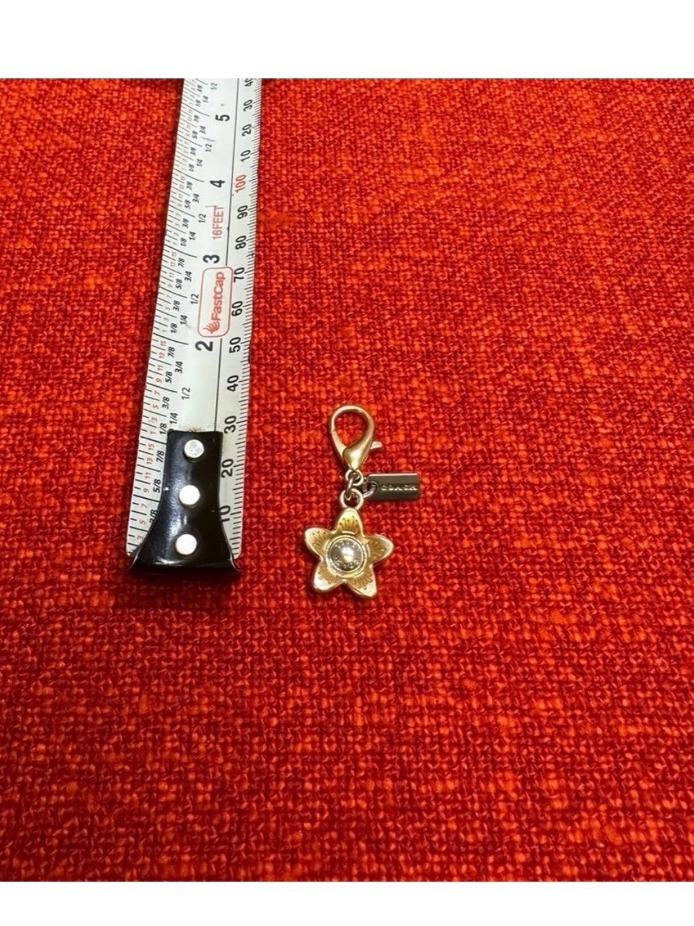 ❤️❤️❤️Coach micro floral  charm/silver&gold tone hardware/like new❤️❤️